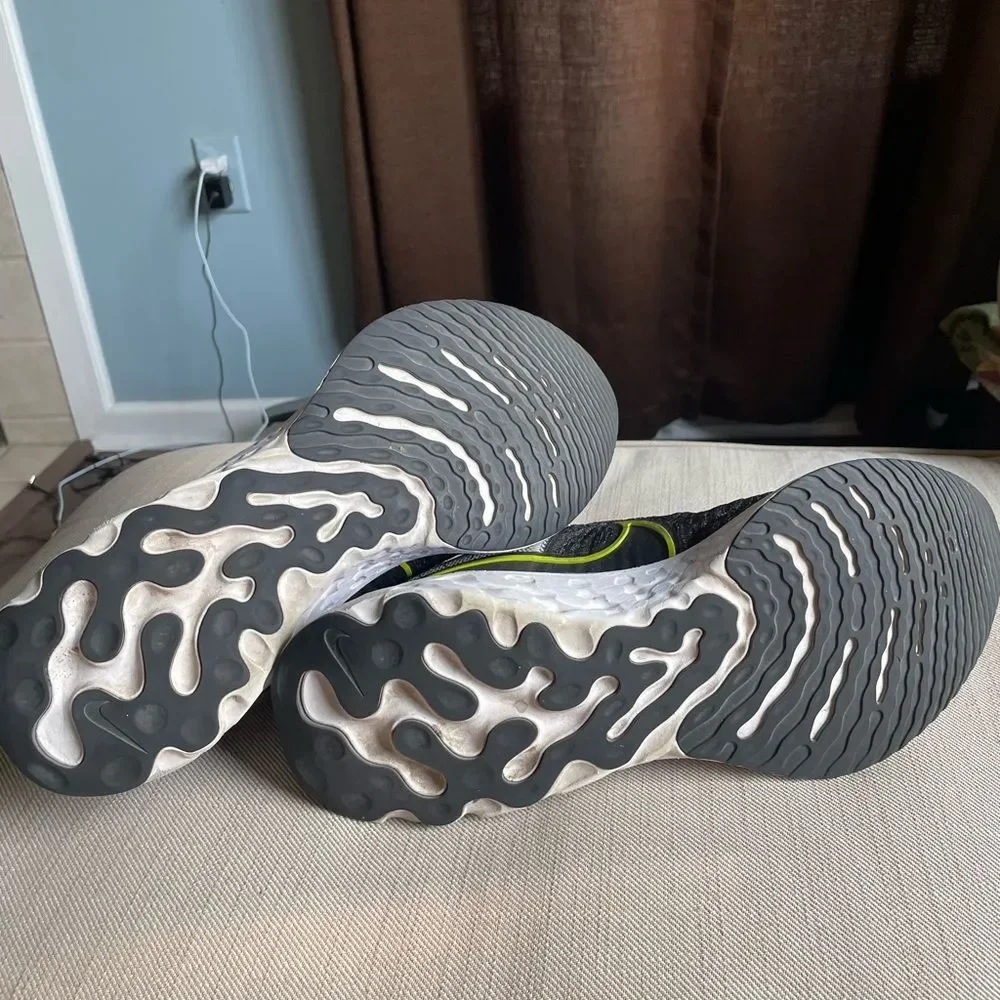 Nike React Infinity Run Flyknit 2